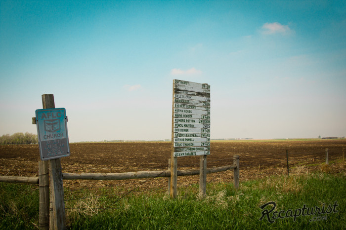 rural-wayposts
