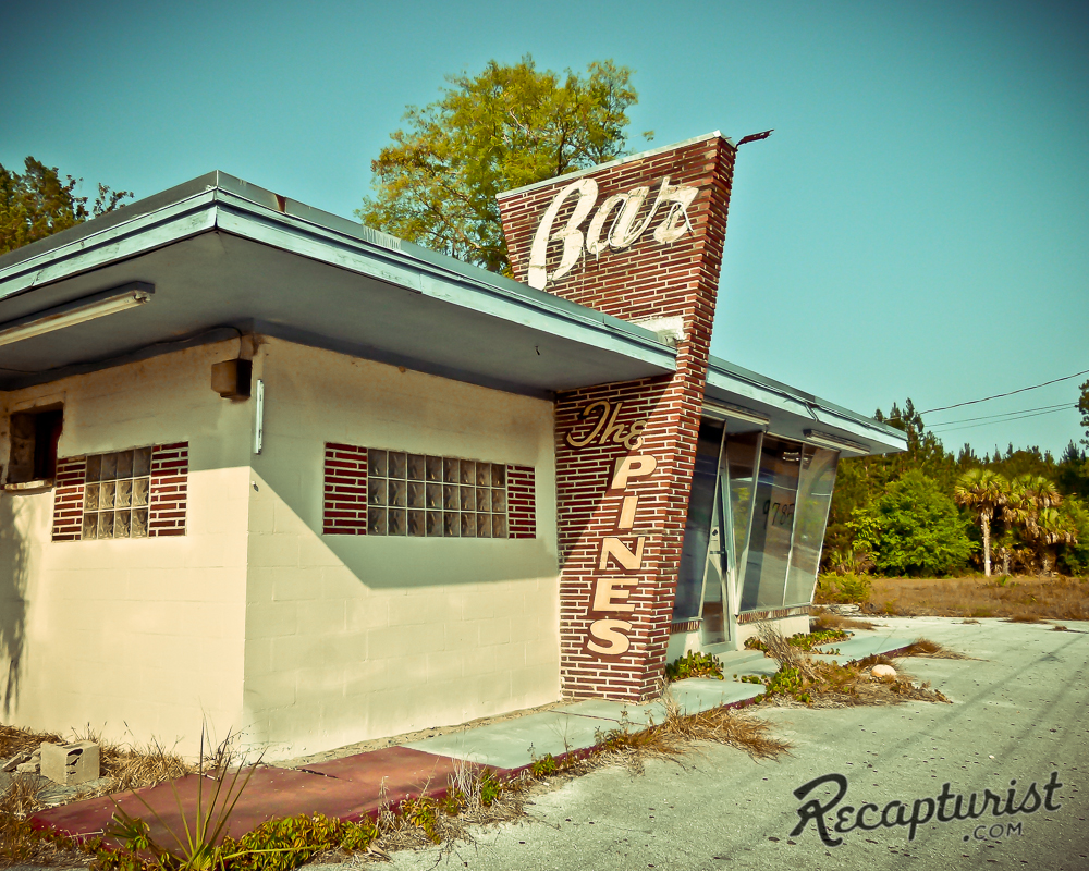 The Pines Bar (Hilliard, FL)